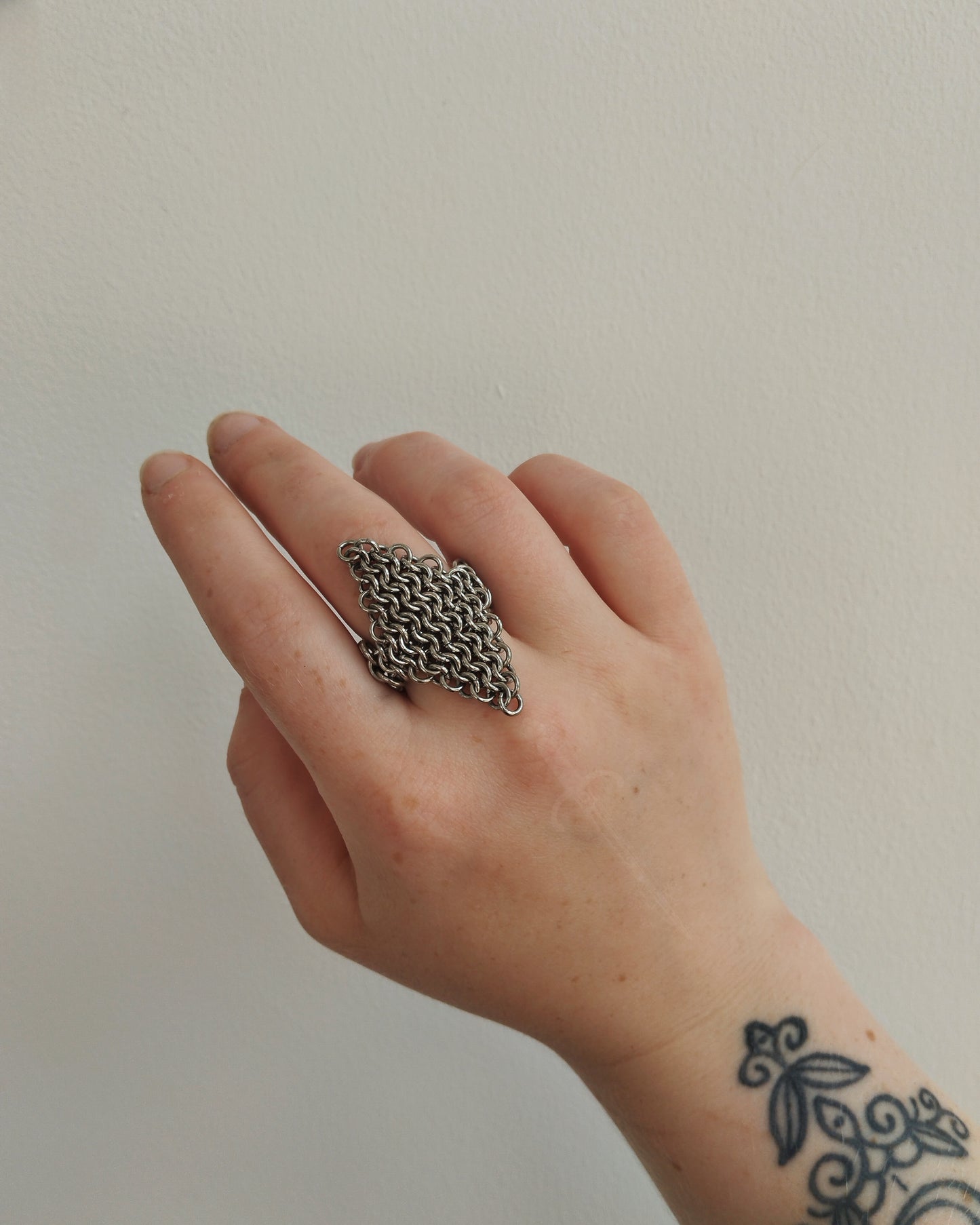 The Adamas Chainmail Ring in Stainless Steel