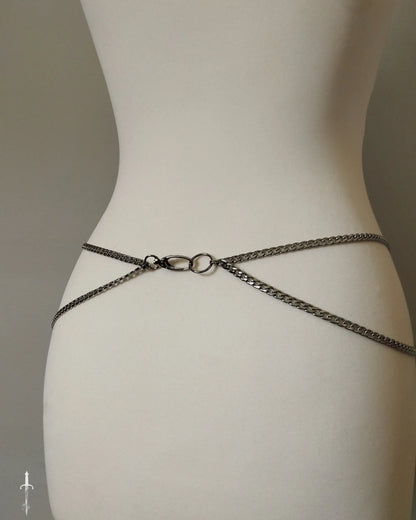 The Bow Chainmail Belt Chain in Stainless Steel