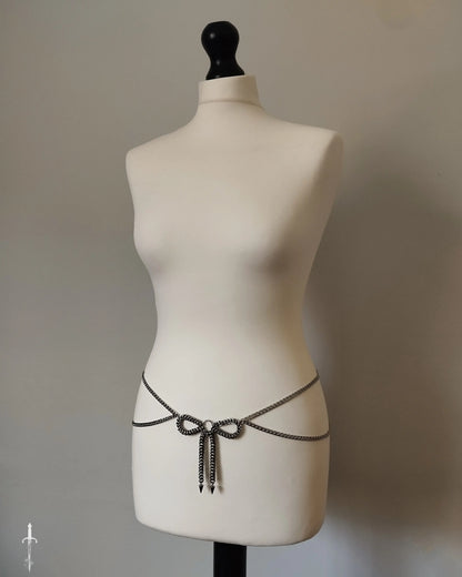 The Bow Chainmail Belt Chain in Stainless Steel