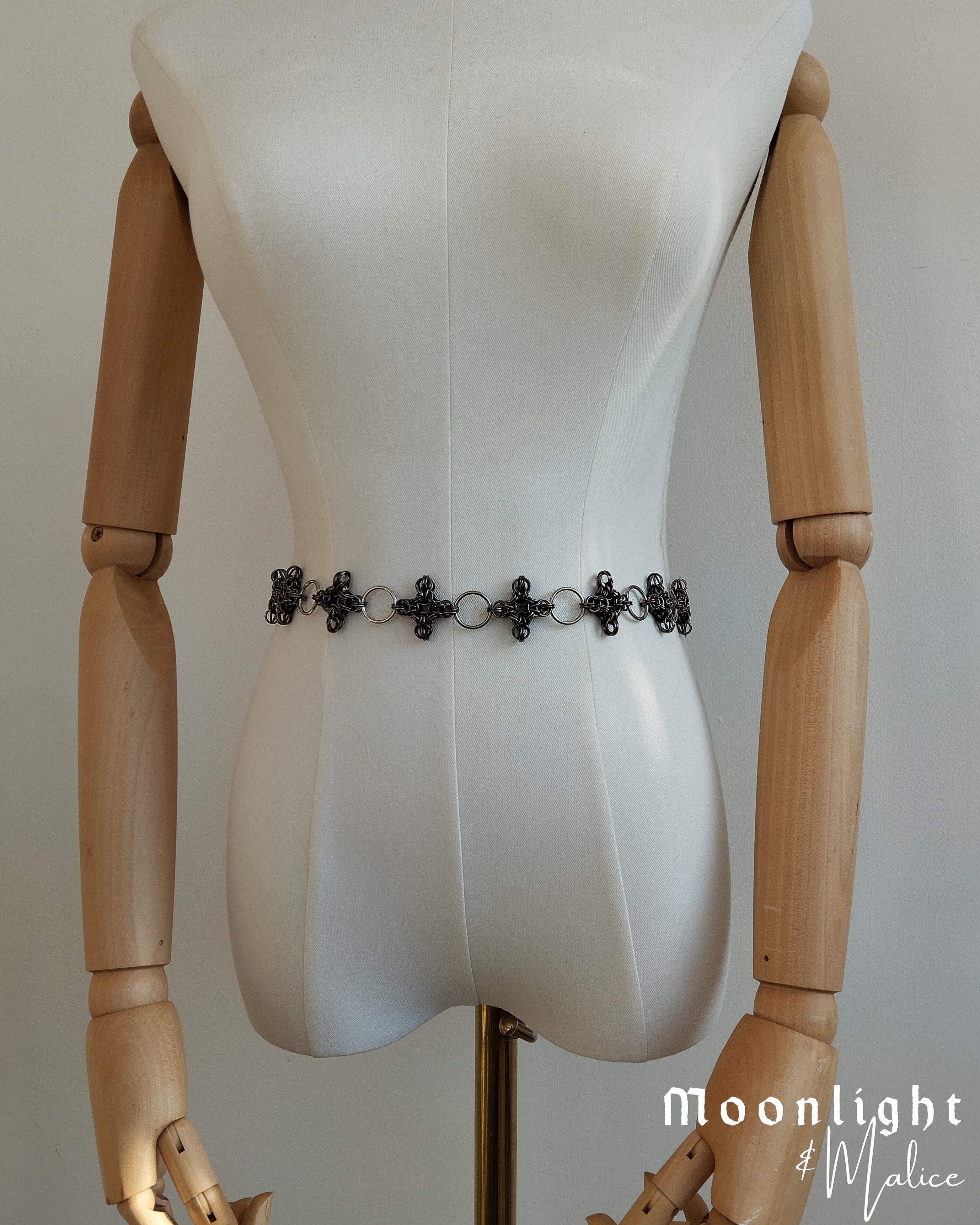 The Ayla Cross Pendant Chainmail Belt in Gun Metal Black