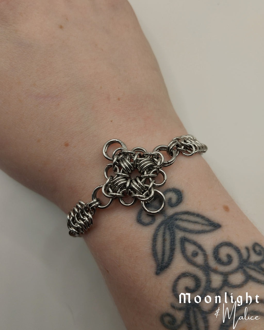 The Noémie Chainmail Pendant Bracelet in Stainless Steel