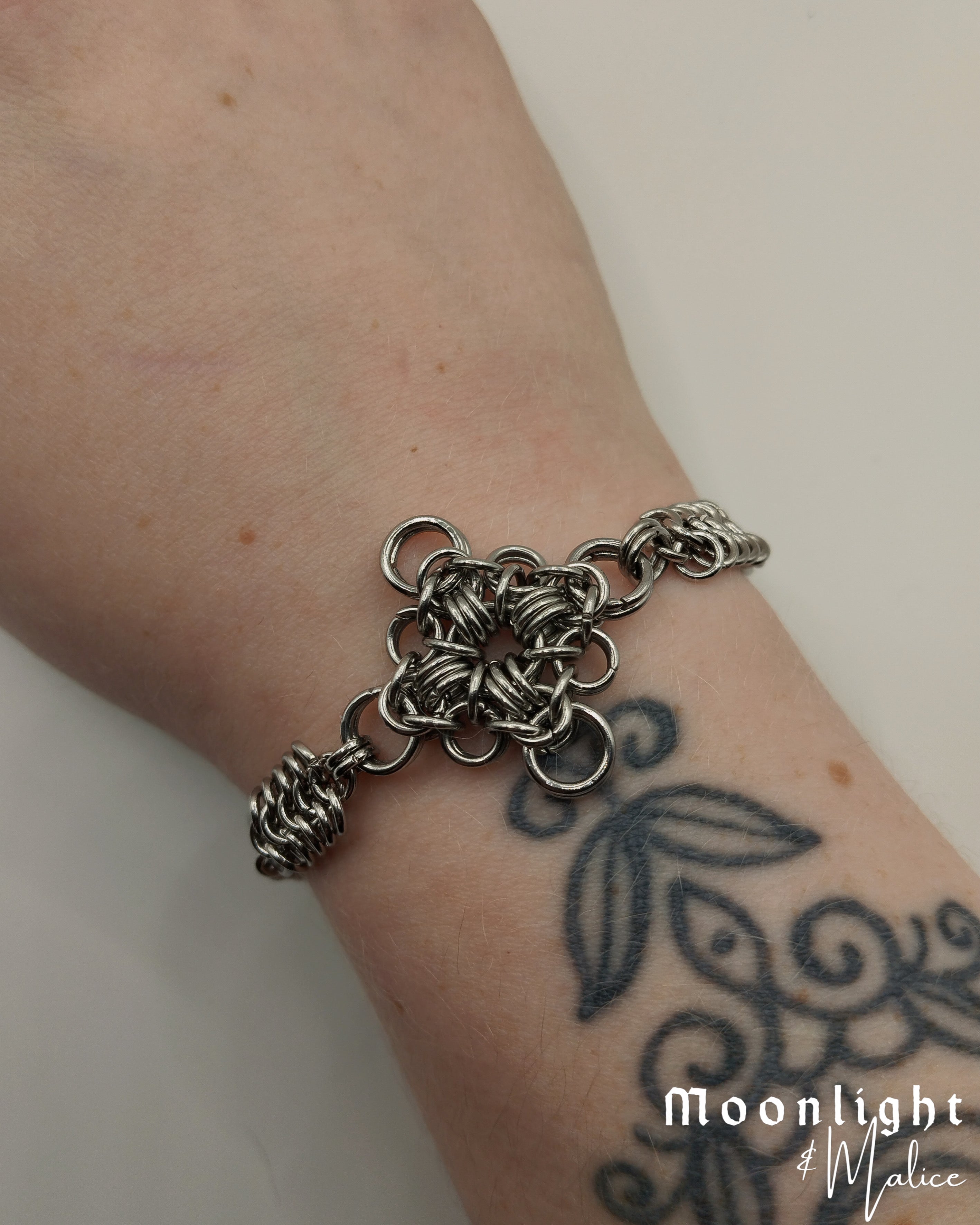 The Noémie Chainmail Pendant Bracelet in Stainless Steel