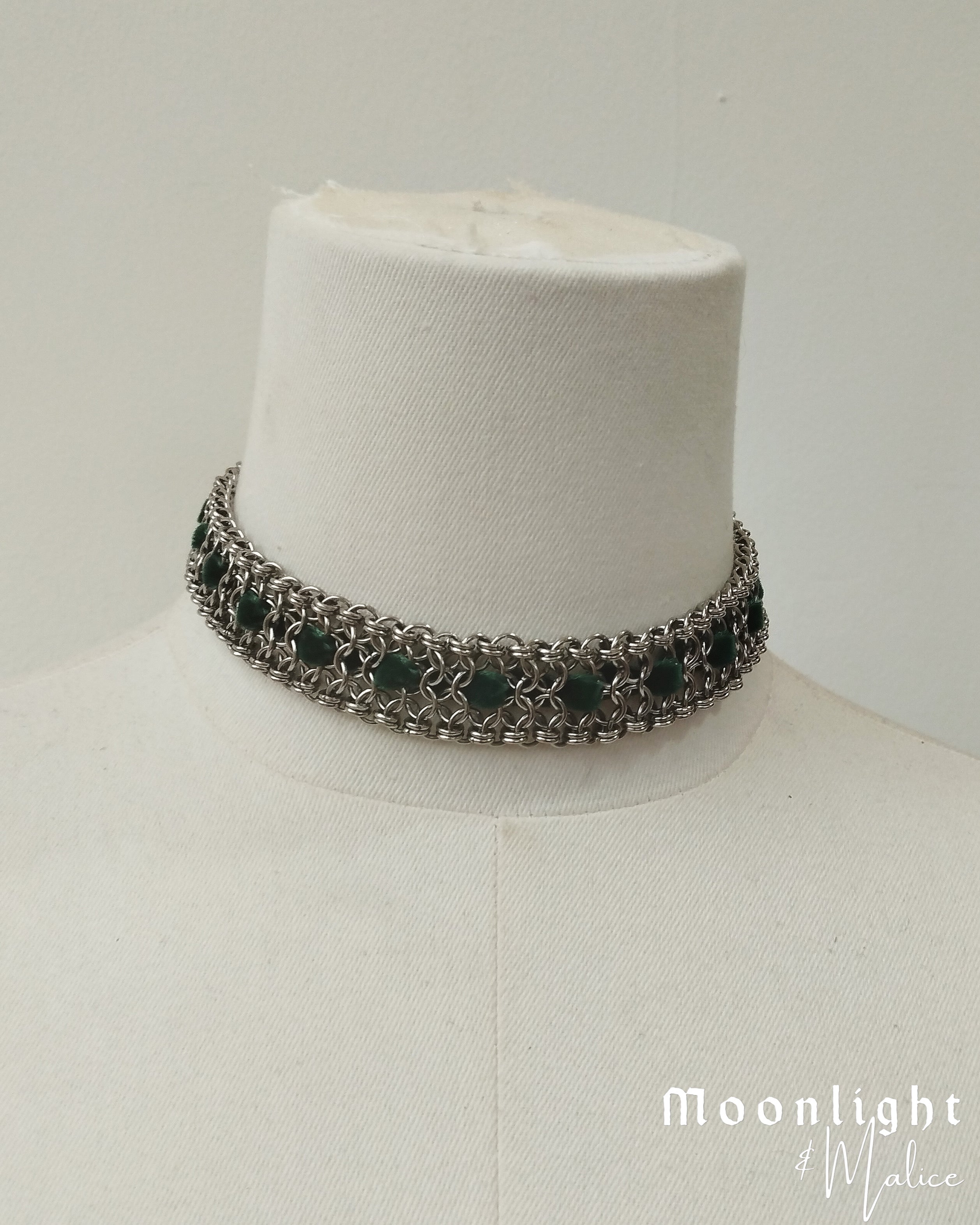 The Green Ribbon Chainmail Necklace in Stainless Steel