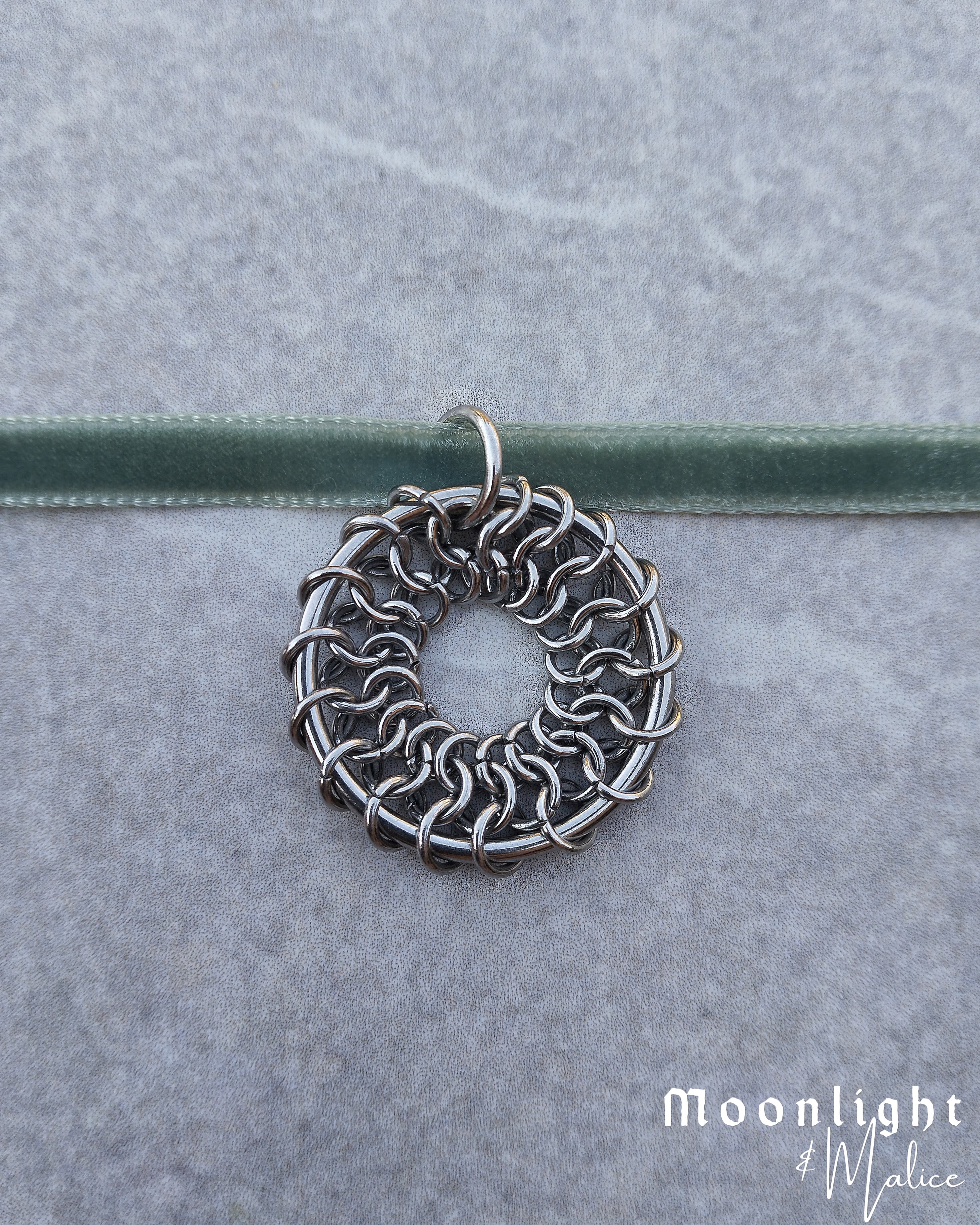 The Oneiroi Chainmail Pendant Ribbon Necklace in Stainless Steel