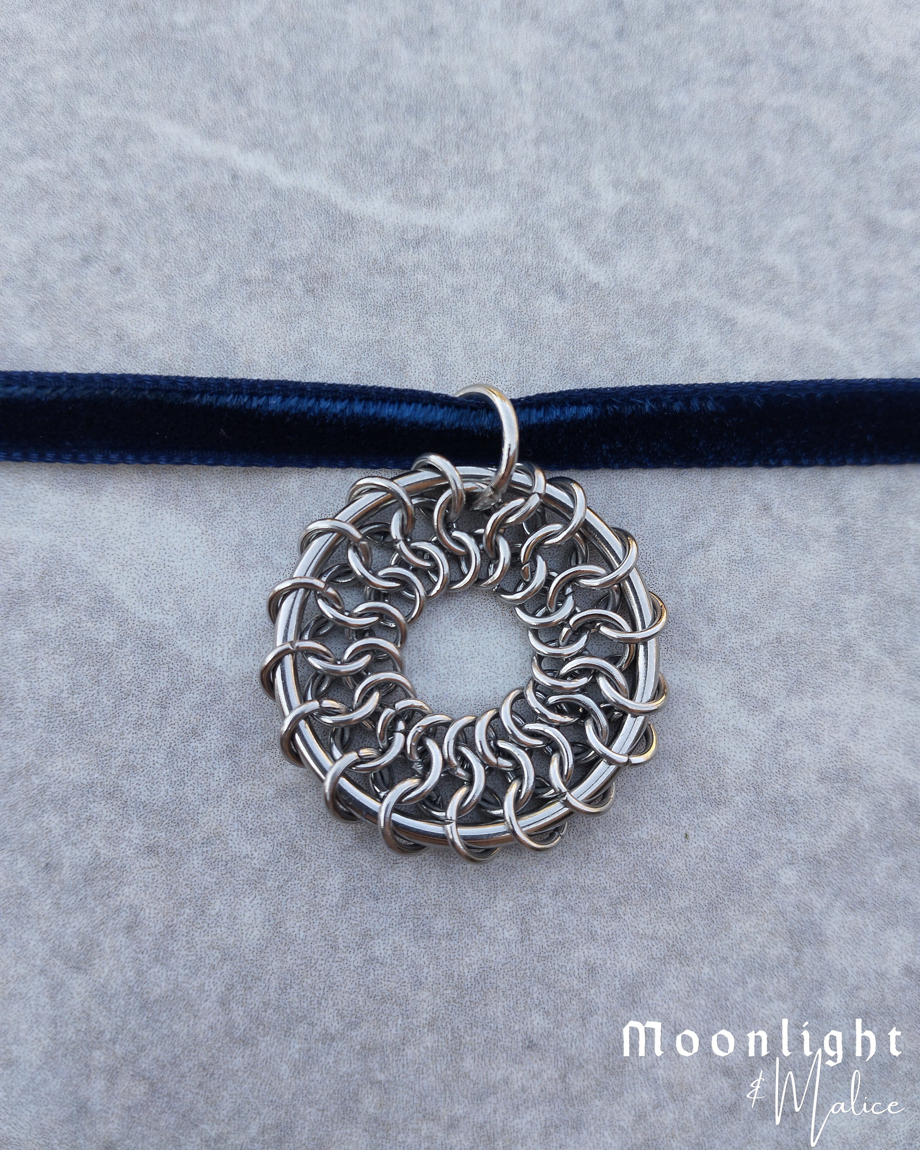 The Oneiroi Chainmail Pendant Ribbon Necklace in Stainless Steel
