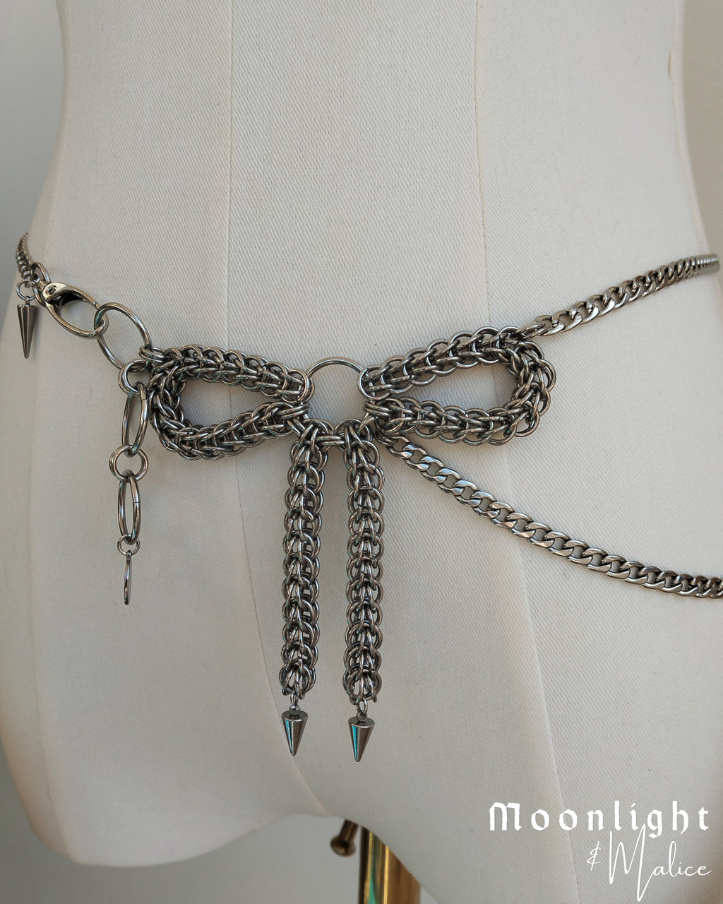 The Asymmetrical Bow Chainmail Belt Chain in Stainless Steel