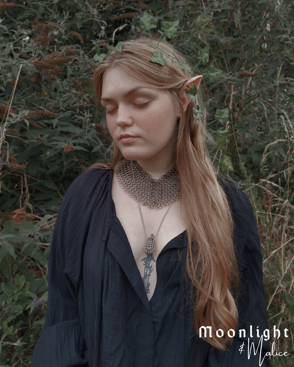 The Olivia Chainmail Collar in Gun Metal Black with Antique Bronze