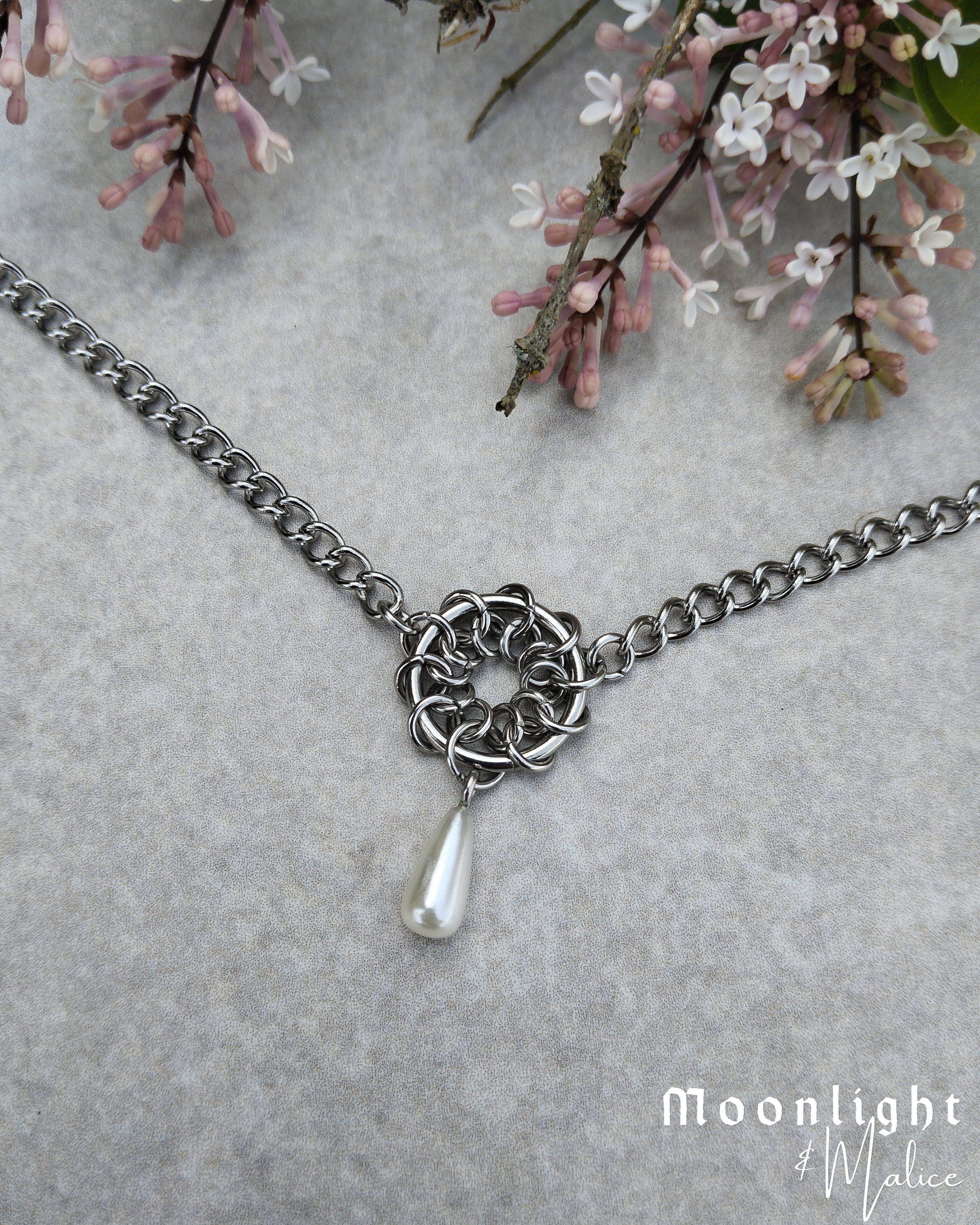 The Oneiroi Chainmail Ferronnière Headpiece in Stainless Steel