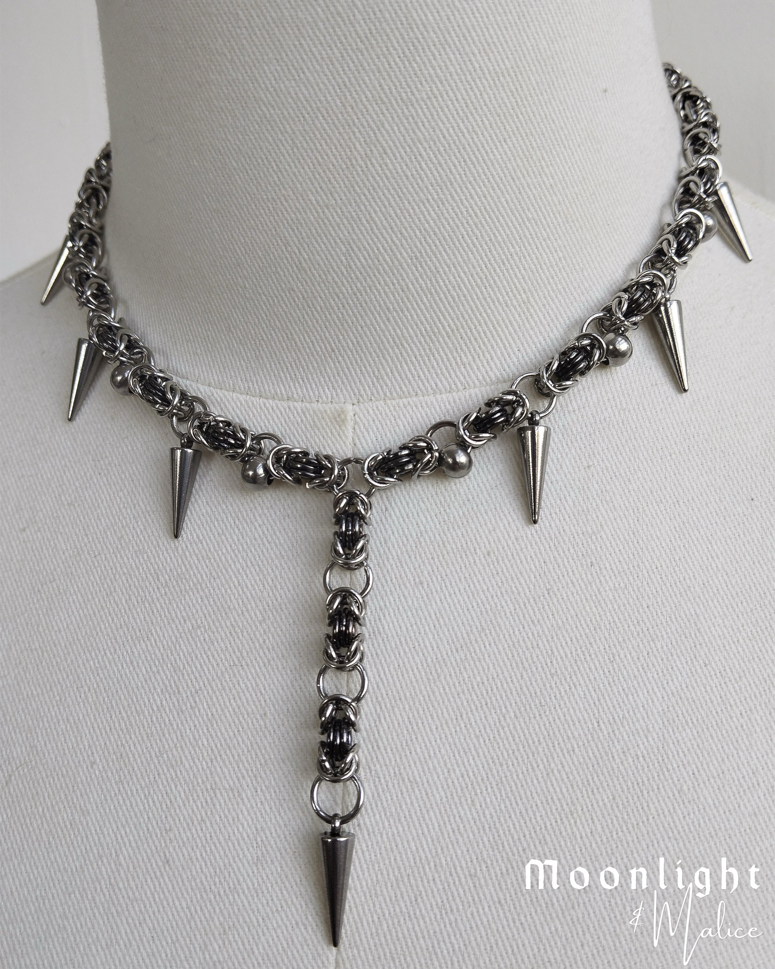 The Duri Chainmail Necklace in Stainless Steel & Gunmetal Black