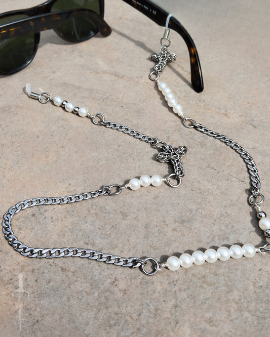 One of a Kind - The Chainmail Glasses Chain in Stainless Steel
