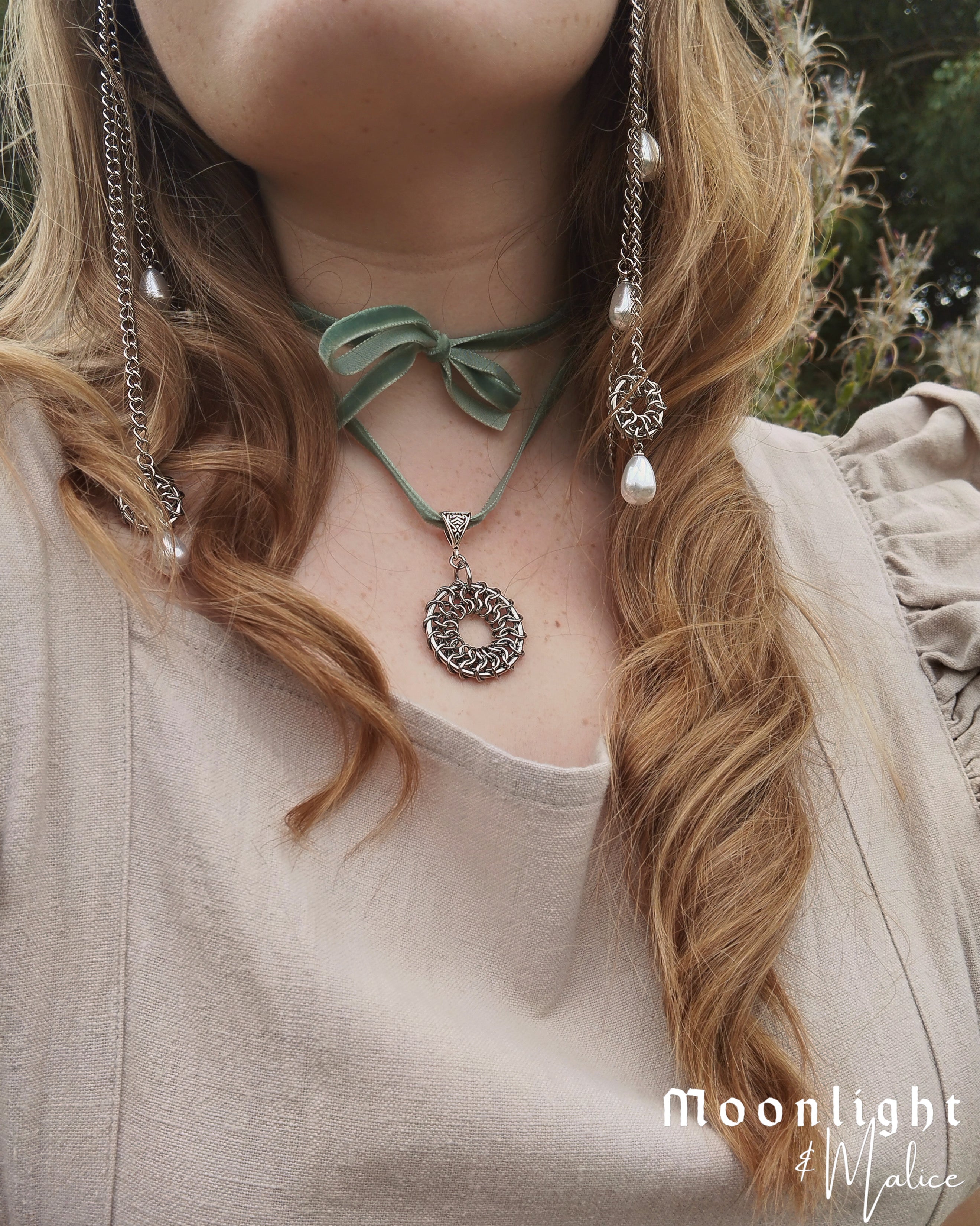 The Oneiroi Chainmail Pendant Ribbon Necklace in Stainless Steel