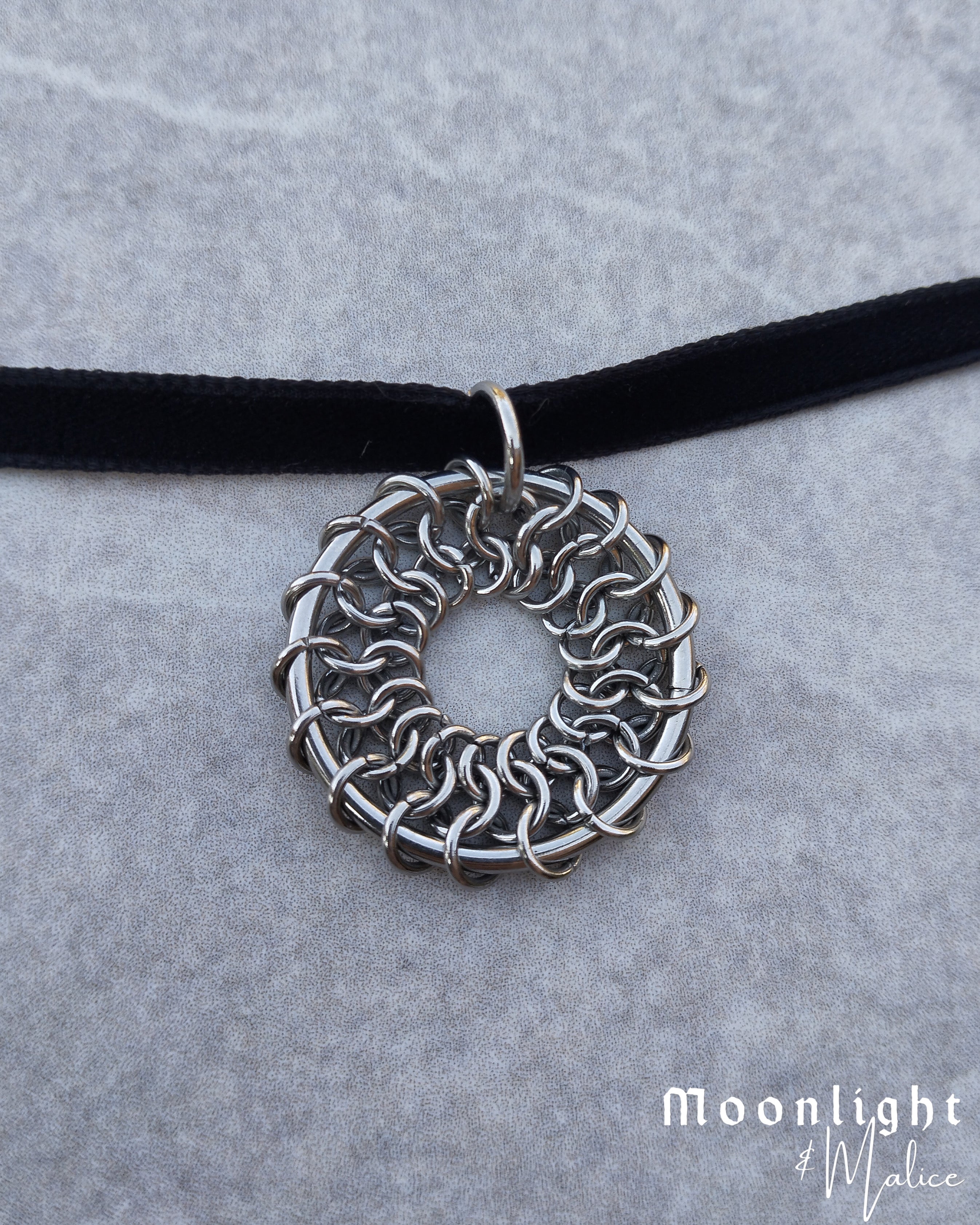 The Oneiroi Chainmail Pendant Ribbon Necklace in Stainless Steel