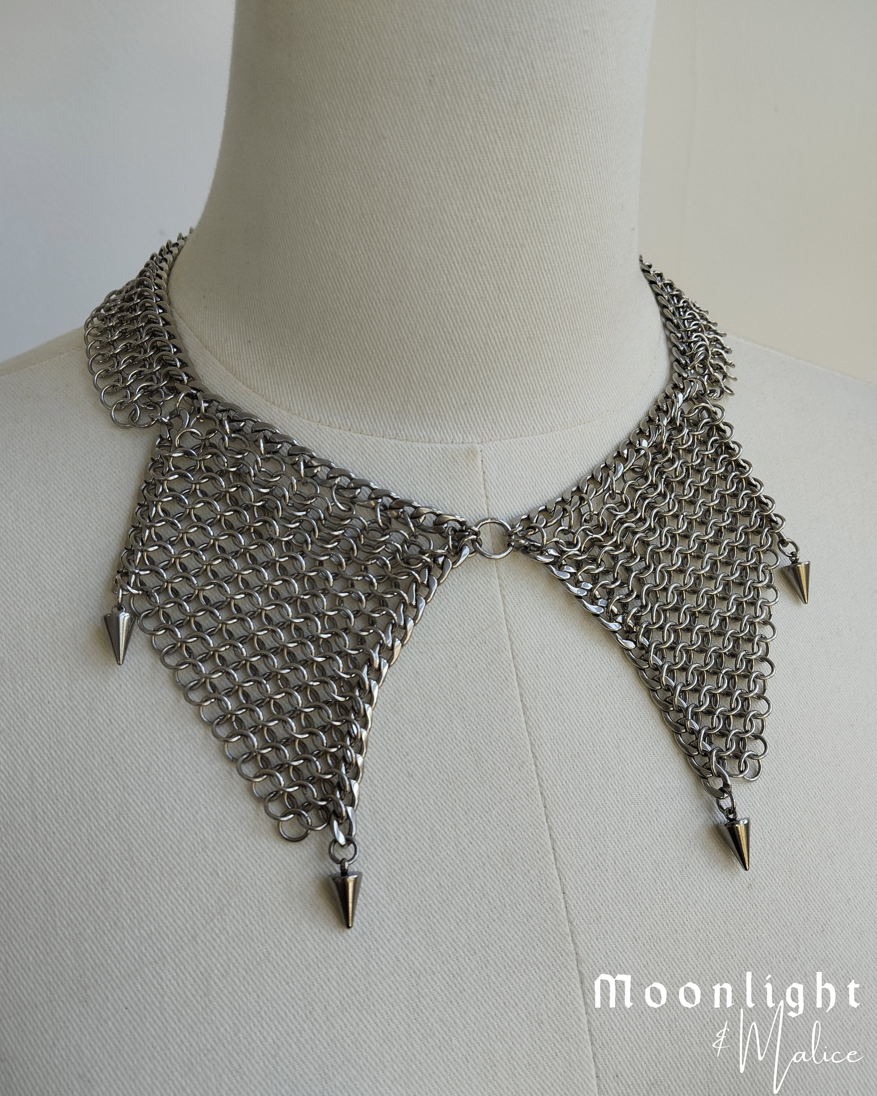 The Sibyl Chainmail Collar in Stainless Steel