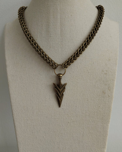 The Chainmail Arrow Head Pendant Necklace in Antique Bronze