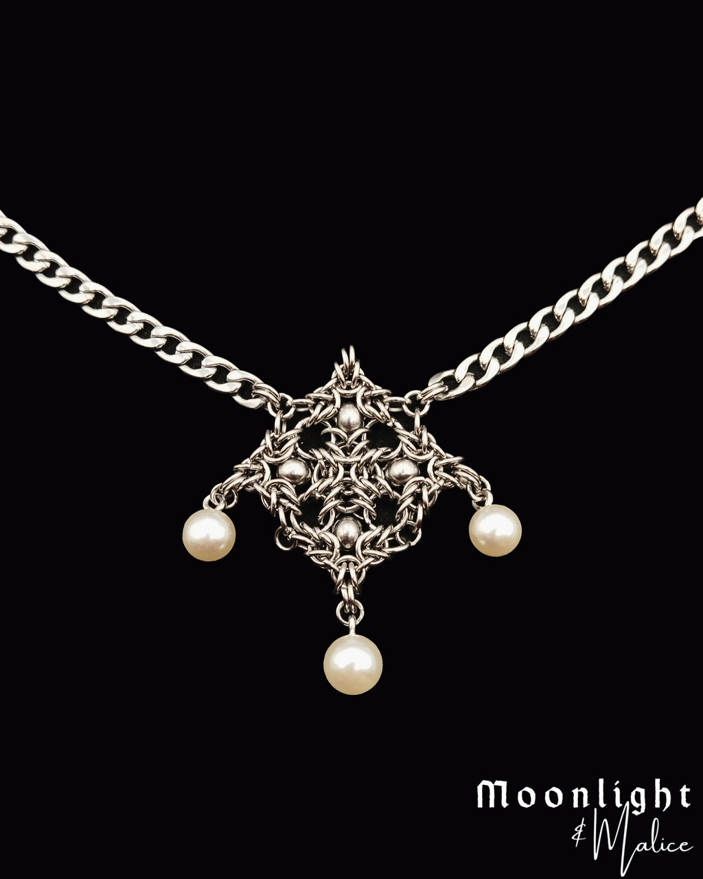 The Lost Lands Chainmail Talisman Necklace in Stainless Steel