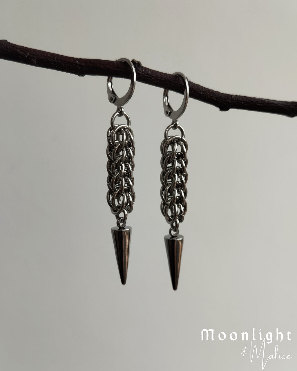 The Viktoria Vampiric Chainmail Necklace & Earrings Bundle